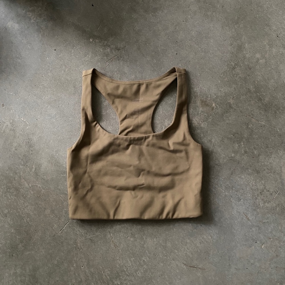 Girlfriend Collective Paloma Bra in Sand